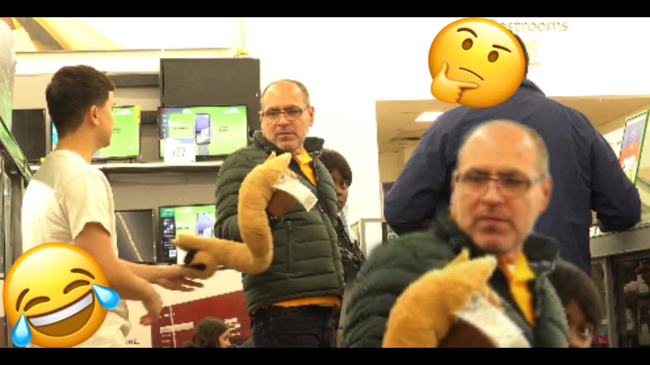 Giving Massages to Strangers 😂 (Happy New Years)