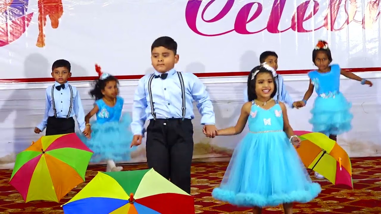 Chinuku chinuku dance performance by kids in Kanigiri gomathi high school