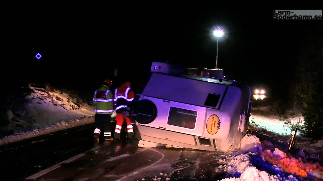 131212 - Häst i olycka på väg 583