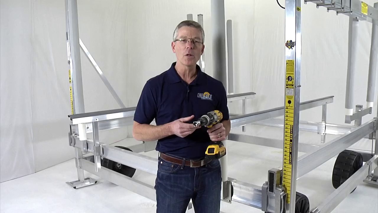 FLOE Easy Level&trade; on  Boat Lifts
