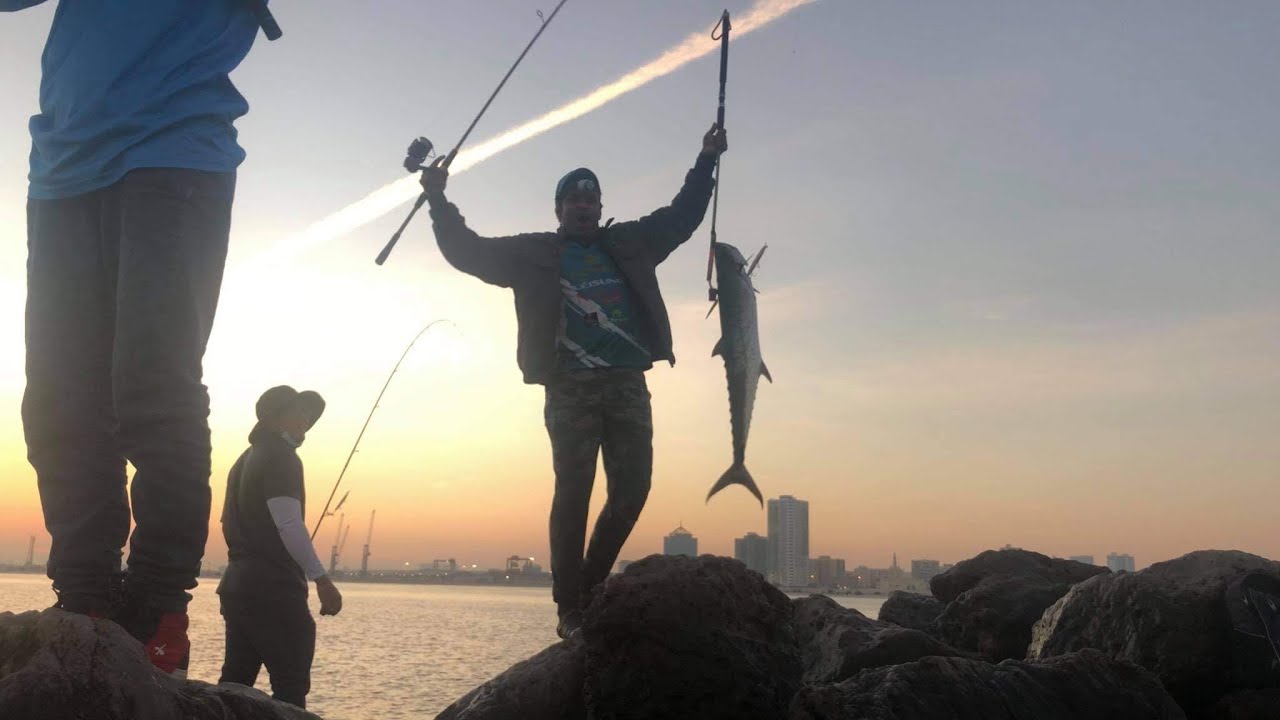 Catch 10kg King Mackerel | Shore Fishing | Multiple Strike | Best Fishing spot UAE | Al Zorah Ajman