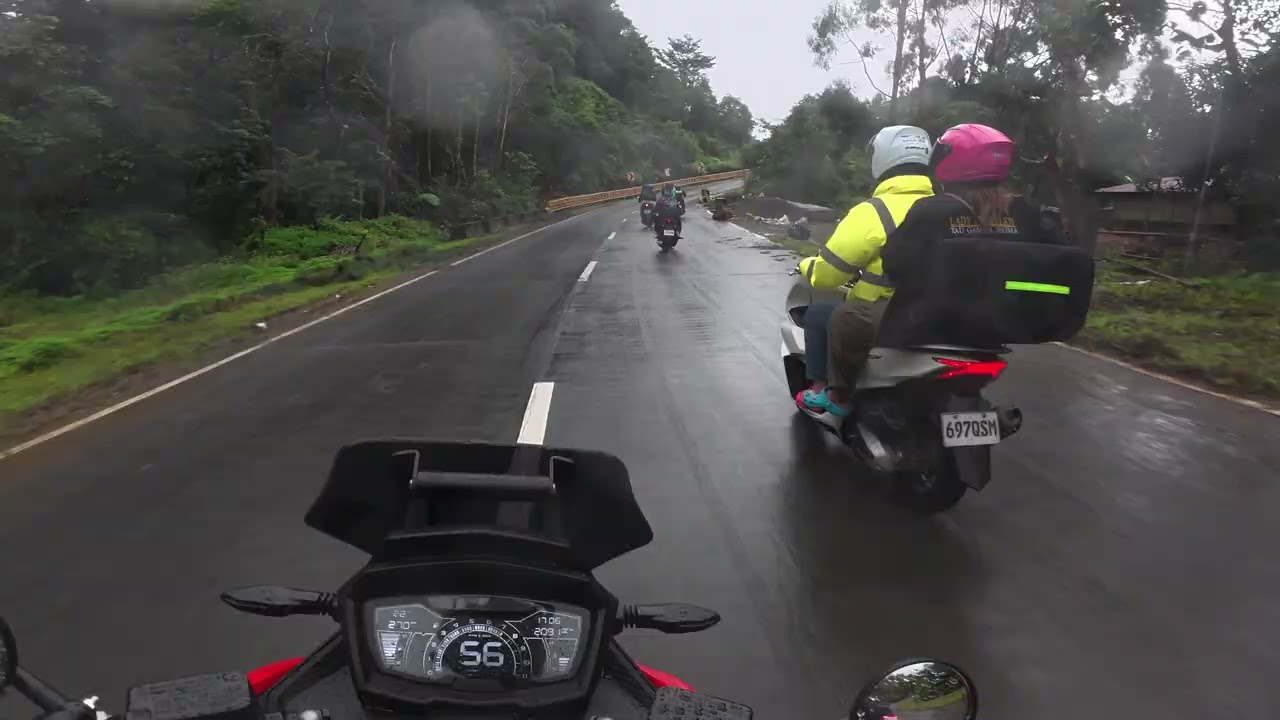 Aprilia sr gt 200 riding Experience 