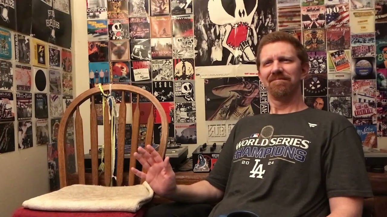 Shnootz - Reaction Video (Keane - The Frog Prince)