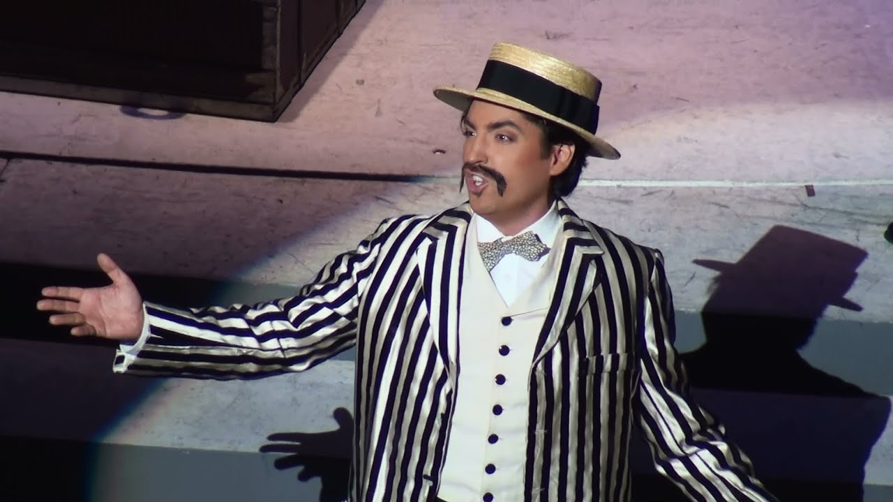 Marc LARCHER le bresilien dans LA VIE PARISIENNE
