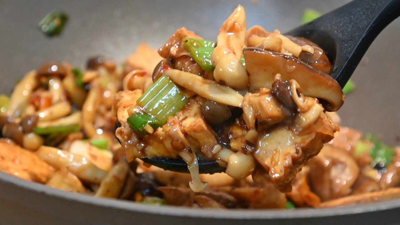 Spicy Tofu & Mushrooms Stir-fry | Easy Way to Eat Tofu | Tofu Recipe | Vegetarian recipe 