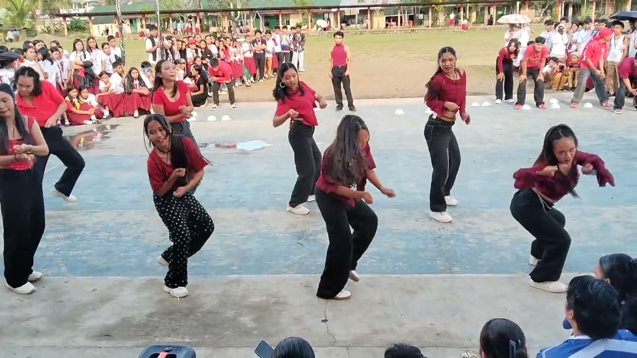 Hiphop dance competition in school