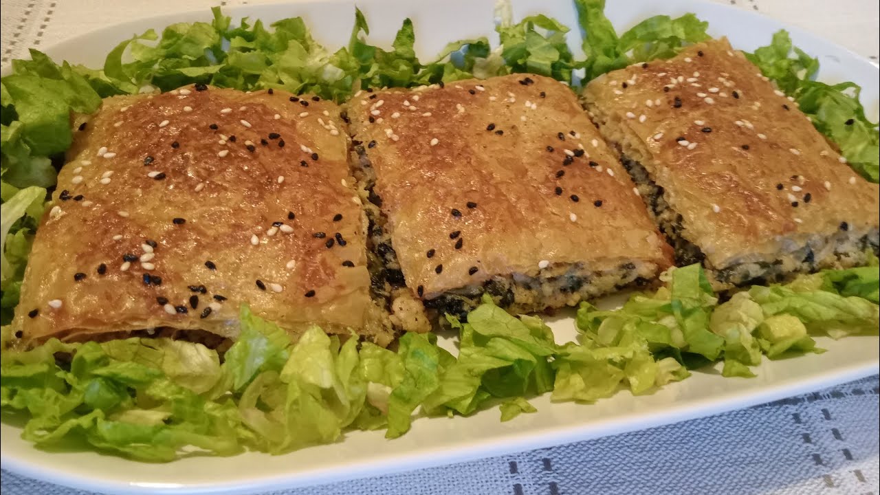 بوراك تركي بدون عجن ولا دلك ويوجد في رمشة عين😋😋😋🌛🌛🌛