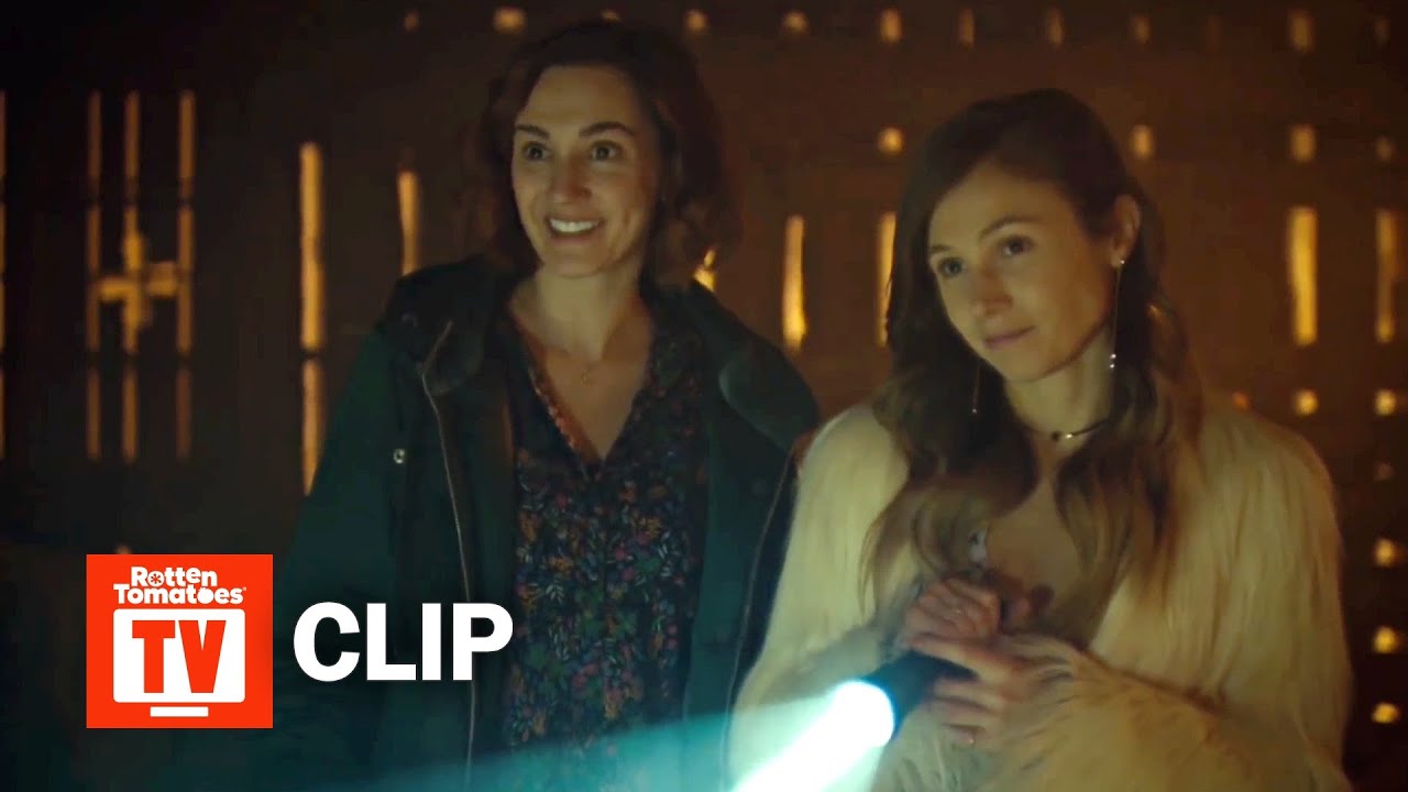 Wynonna Earp S03E08 Clip | 'Right By Robin' | Rotten Tomatoes TV