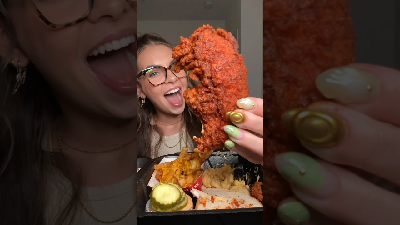 Nashville hot chicken from Dave&rsquo;s 🥵🍗 #hotchicken #crispyasmr #mukbang #nashvillehotchicken #foodie