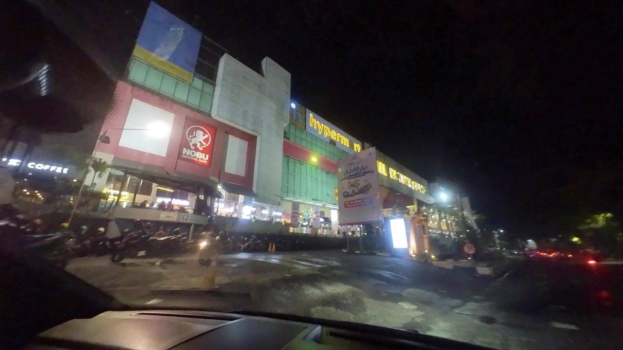 Malam-malam ke Hypermart Matos (Malang Town Square)