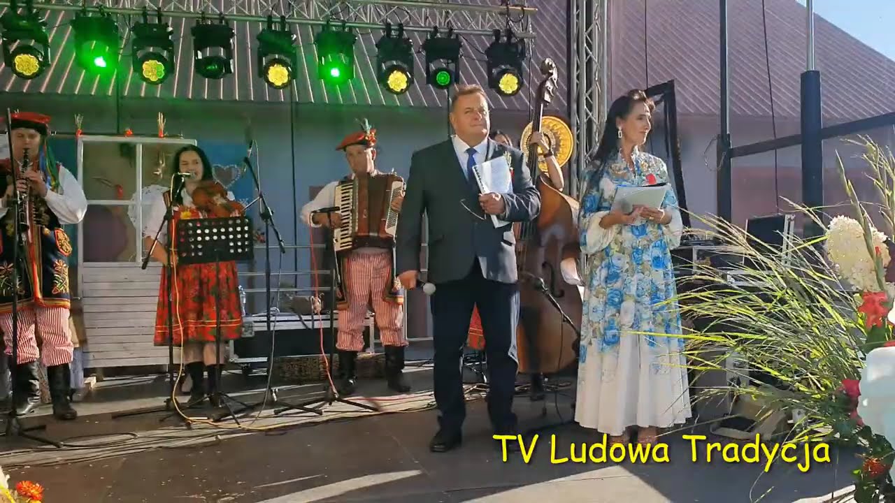 DOŻYNKI GMINNE w TARNAWIE 2025 Kapela Całków zagrała utwór dedykowany dla miejscowych rolników