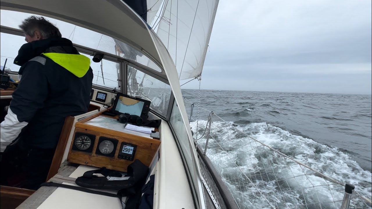 Hallberg-Rassy 352 Sailing to the West Coast of Norway pt 1 | Kristiansand to Bergen [ENG CAP]