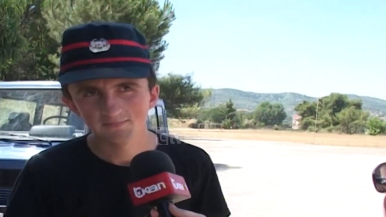 Festa e ushtrise ne Garden e Republikes - (10 Korrik 2001)