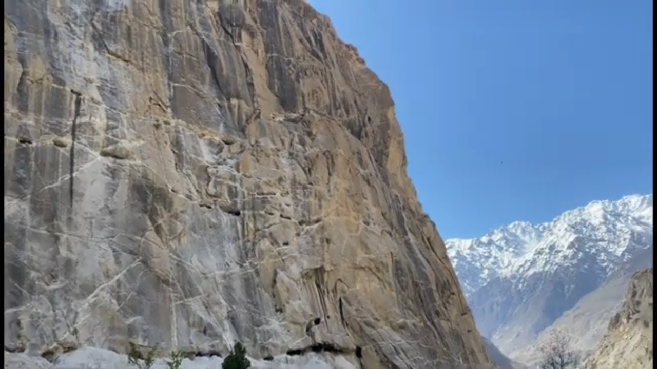 Visiting Shigar Mines Skardu | Gemstones mines | Aquamarine Mines