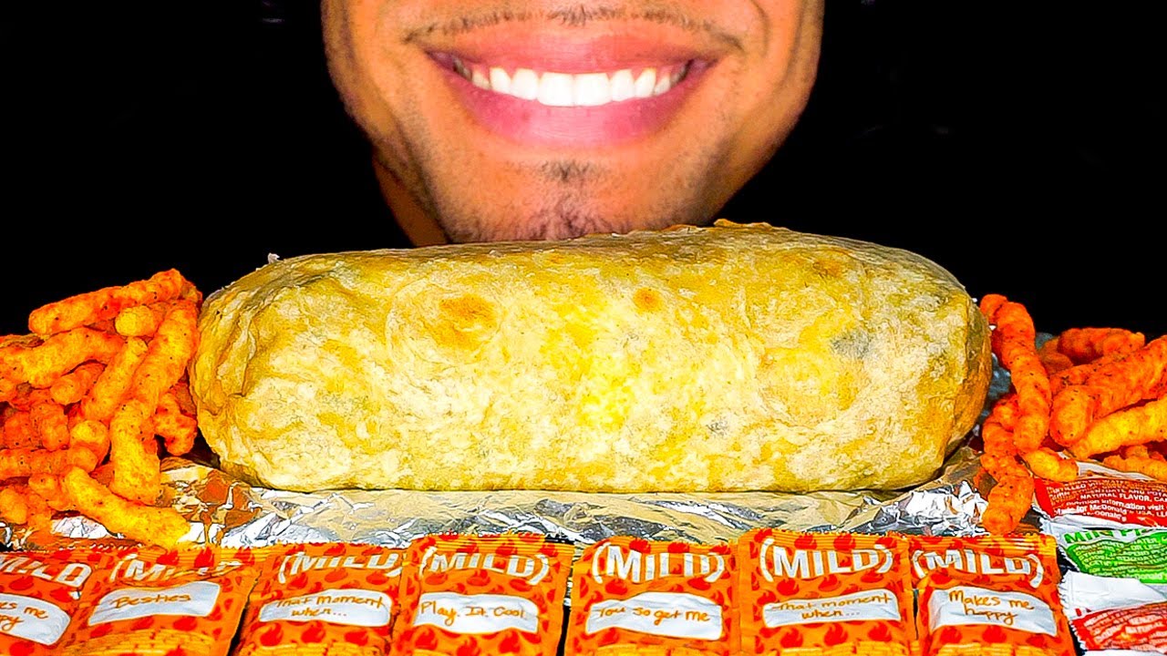 ASMR CHIPOTLE MUKBANG JERRY EATING SHOW GIANT BURRITO *BIG BITES* NO TALKING