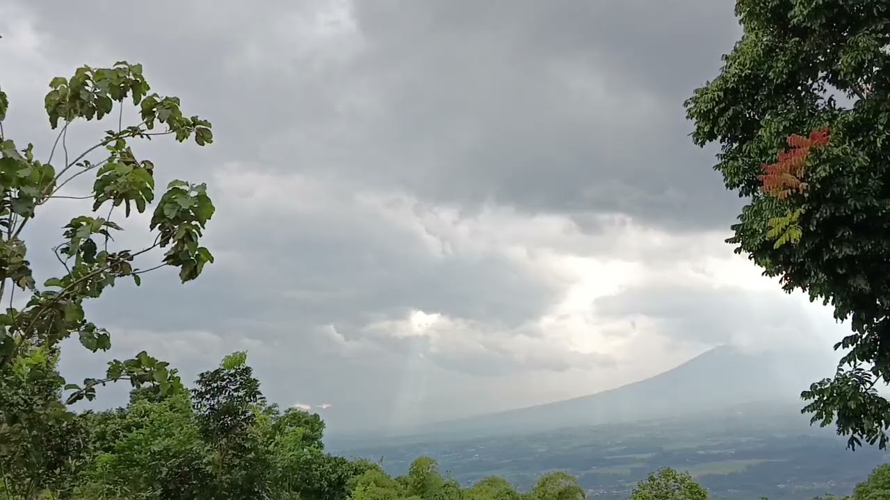 Thick Clouds Rolling Over The Mountains | Calm Nature View