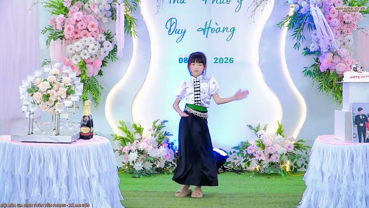 CÀ PHÊ KHÔNG ĐƯỜNG - BÉ XINH GÁI BẢN NÀ SY THỂ HIỆN