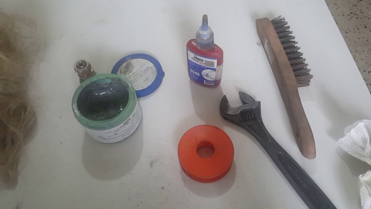 Comment faire un Joint filasse Téflon liquide ....كيف نمنع تسرب الماء