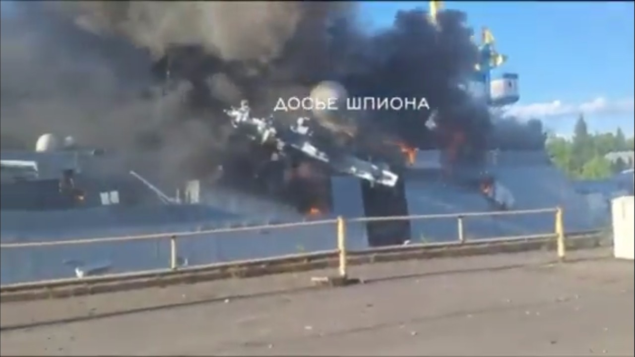 Video Shows Boikiy Corvette Burning from the Ground! Superstructure Toppled Over!