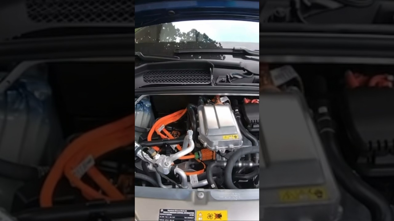 Капот BMW iX 2024 года невозможно открыть!