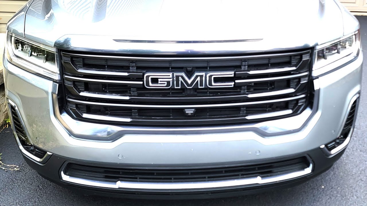2020-2023 GMC Acadia front grille color mod with HyperDip (DipYourCar.com)