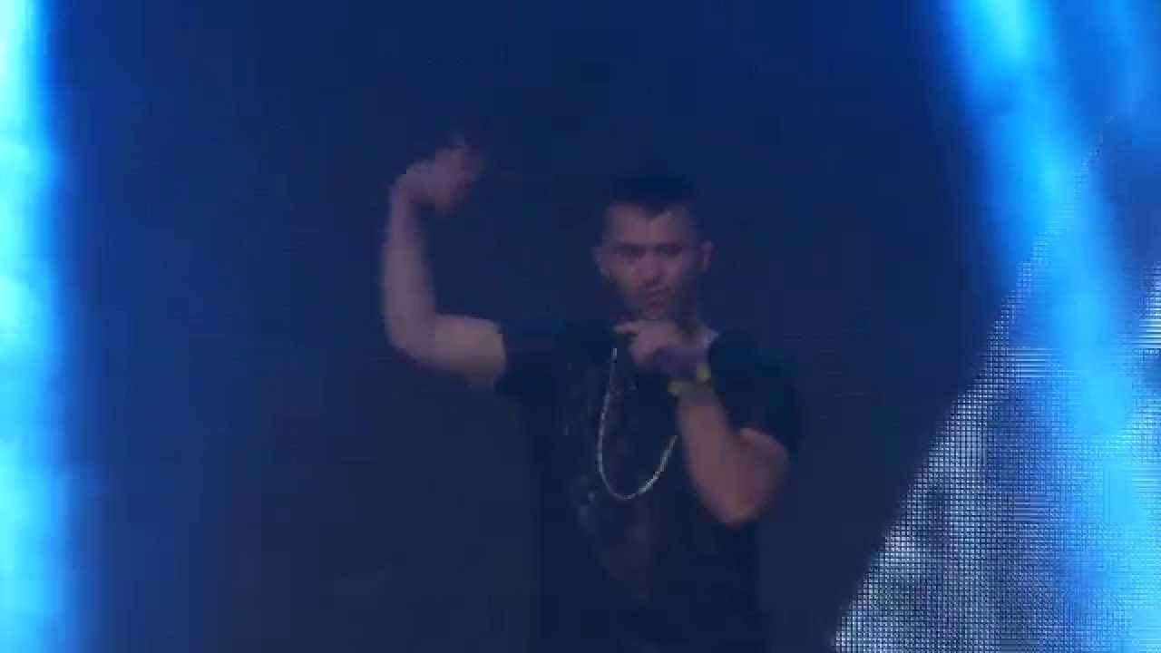 St Clicka - Po nina n'trip - Kosova Fest 2015