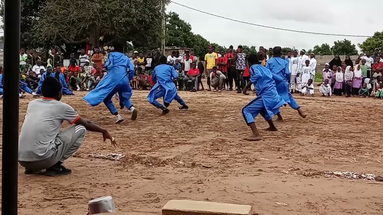 NUSHU INTERNATIONAL SHAOLIN QUAN: Participants share their skills! #KungFu #gambia
