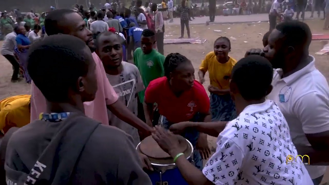 ORCHESTRE EDZUNU