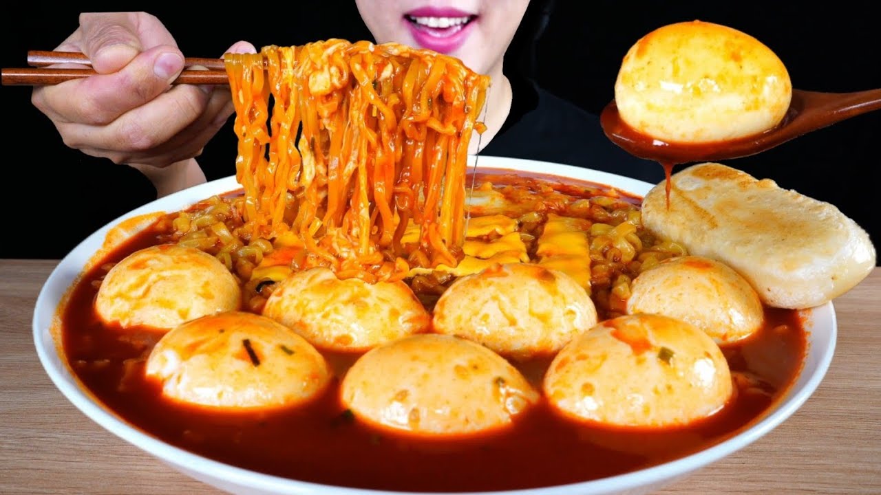 ASMR 반숙계란 불닭볶음탕면 먹방! 치즈 떡구이 리얼사운드 | Soupy Fire Noodles with Soft Boiled Eggs | Eating Sounds Mukbang