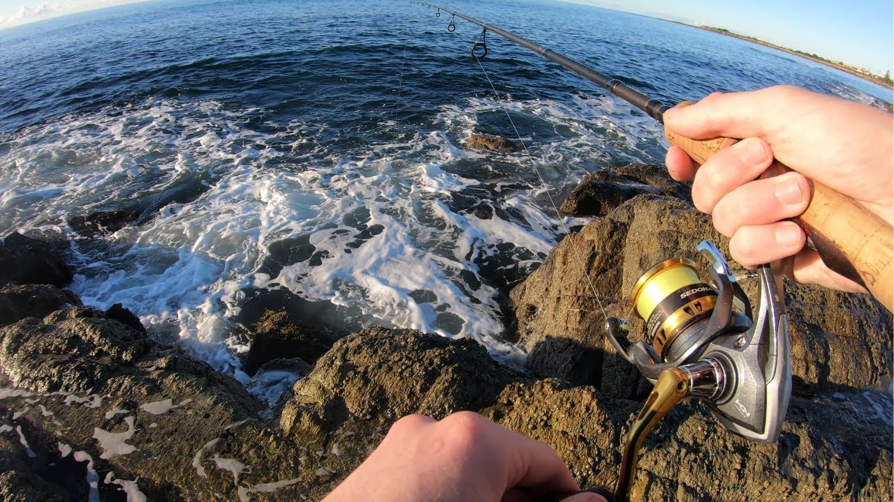 ULTRALIGHT rock fishing with SOFT PLASTICS