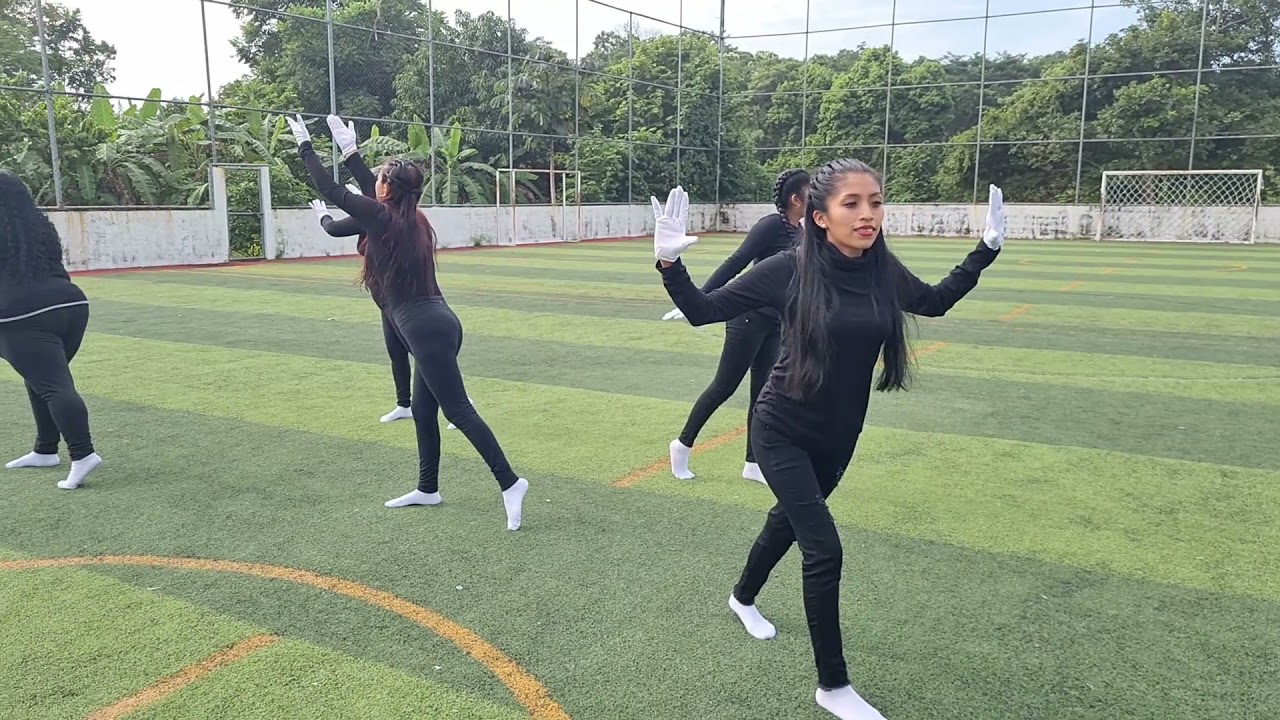 Apóyate en Mi Isabelle Valdez