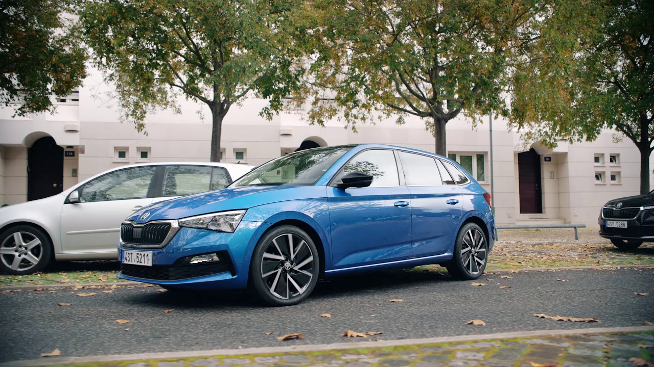 &Scaron;KODA &ndash; Radars de recul et Man&oelig;uvre Assist
