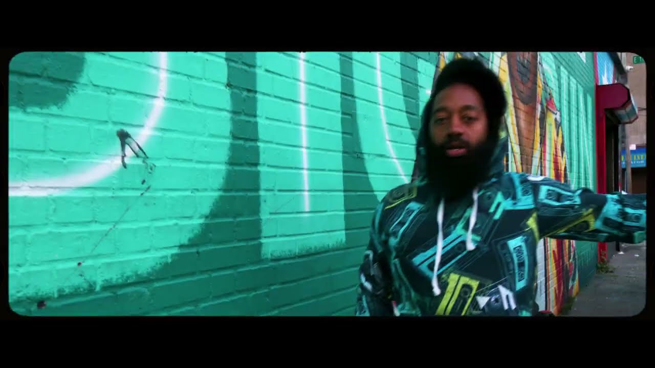 GEECHI SUEDE of Camp Lo - 