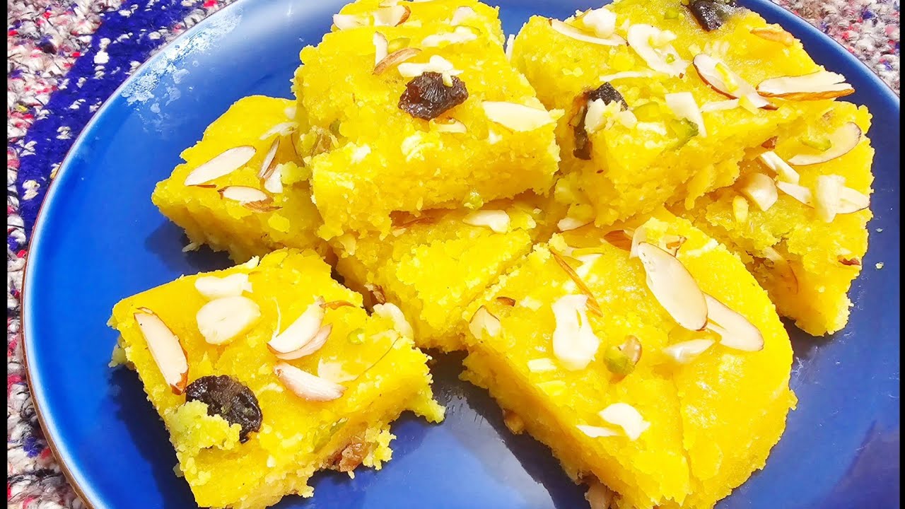 মজাদার মুখে স্বাদ লেগে থাকার মতো লোভনীয় মুগ ডালের হালুয়া রেসিপি।Easy Perfect Moong Dal Halwa Recipe