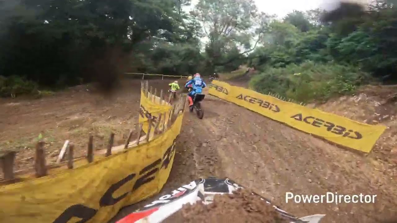 Farleigh Castle 2025 World Vets Motocross Over 60's Race 3