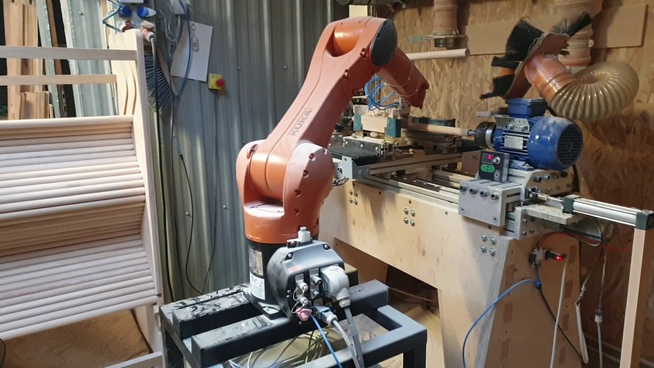 Kuka agilus