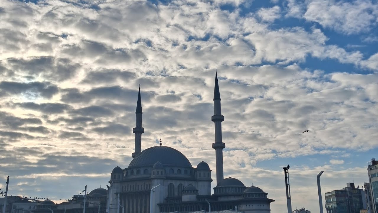 পুরাতন কাবা ঘরের দরজা ও অংশ বিশেষ 🕋