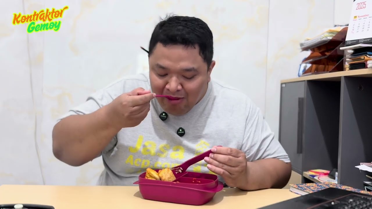 MAKAN SIANG di KANTOR | Bawa Bekal dari Rumah