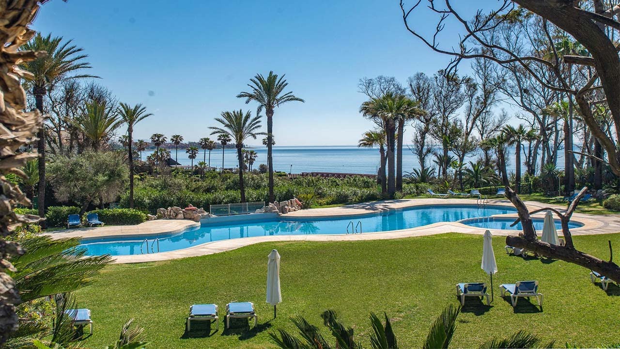 Seafront Townhouse for Sale In El Velerin, Estepona