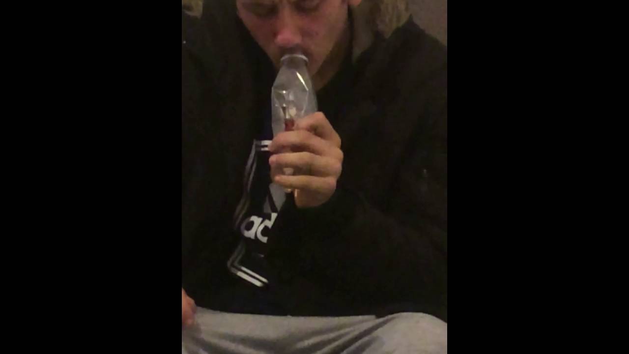 Hash bong hits