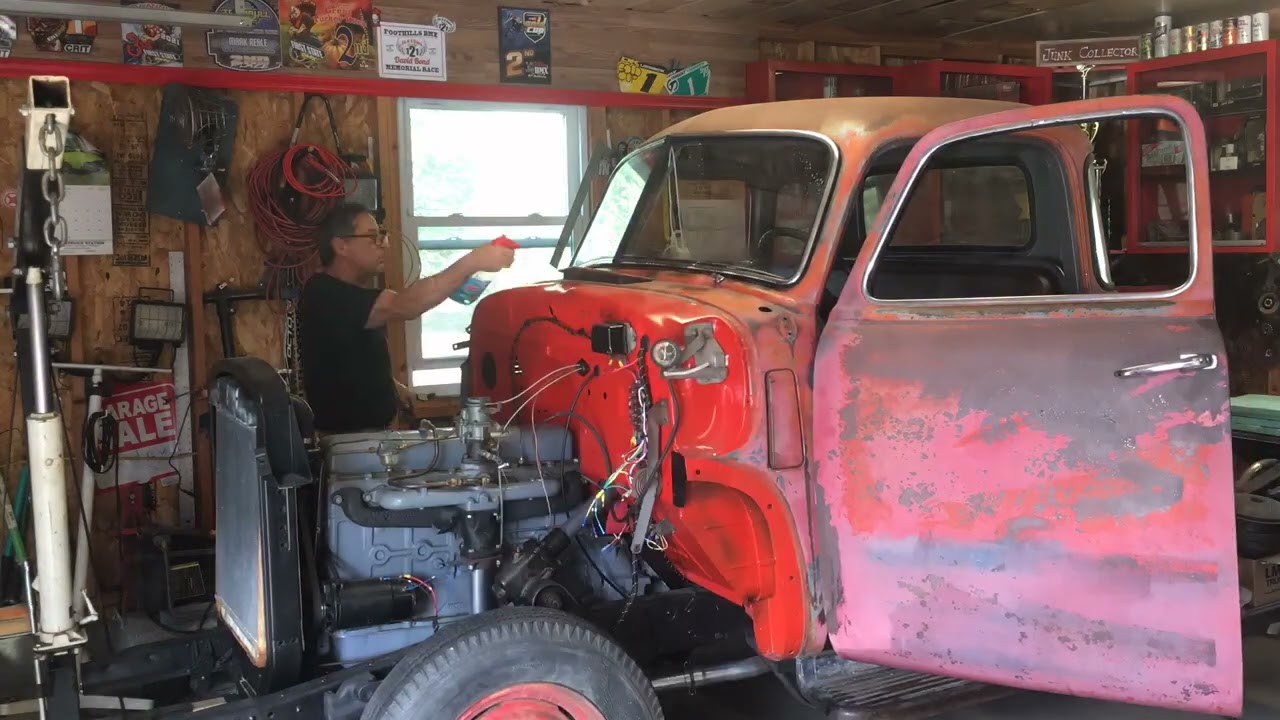 1947 GMC Deluxe Windshield Installation