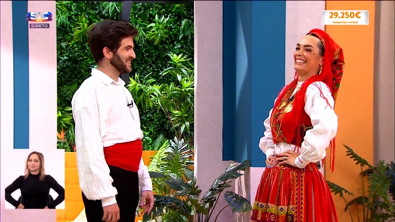 Grupo Etnográfico de Areosa e Melania Gomes - Casa Feliz