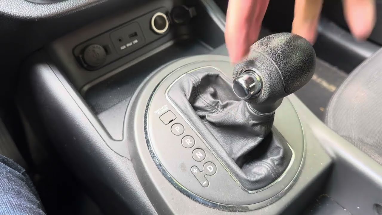 2012 Kia Sportage Stuck Gear Shifter - Sticking - How to fix and Replace - DIY - KIA 2011 - 2016