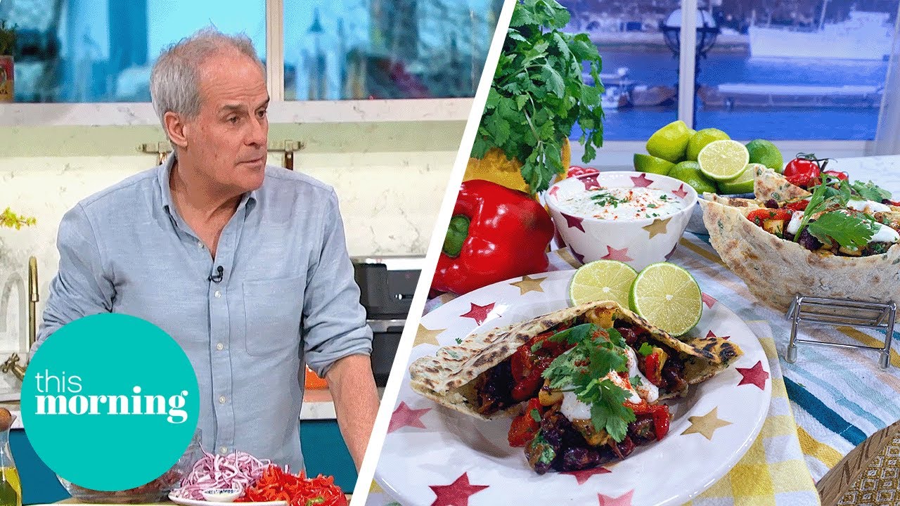 Phil Vickery’s Tasty Veggie Halloumi Wraps to Feed The Whole Family | This Morning