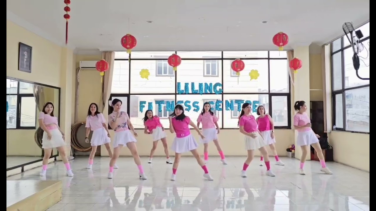 Right here waiting Dance / Coach & choreo Sinta Ria
