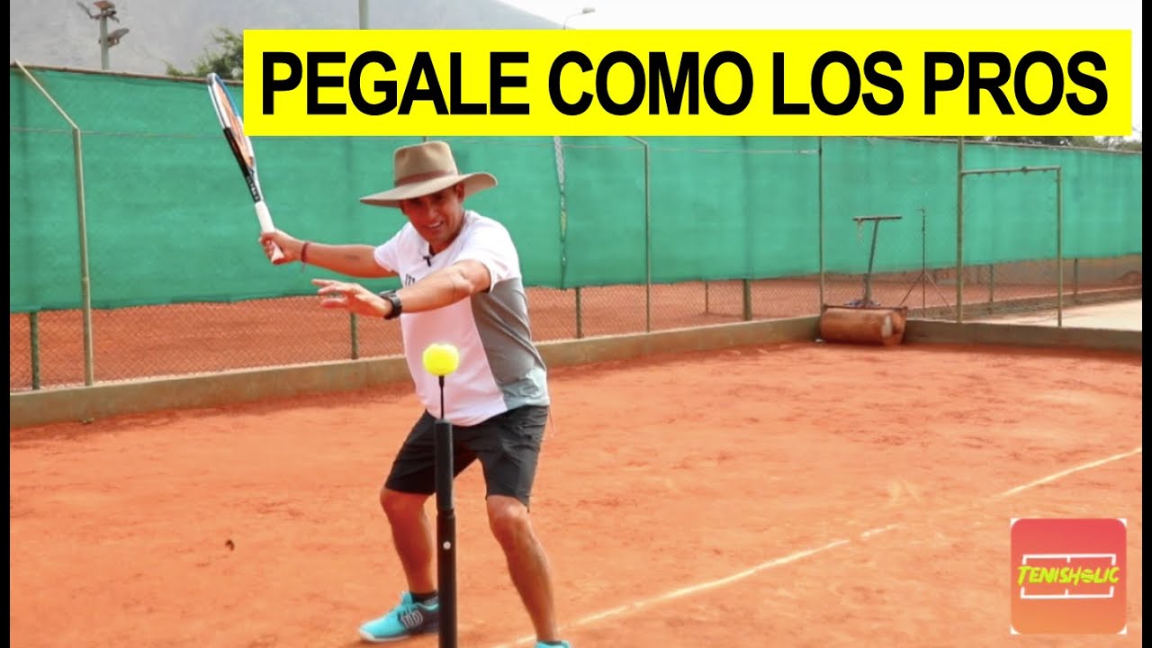 Como pegarle de lado en el tenis.
