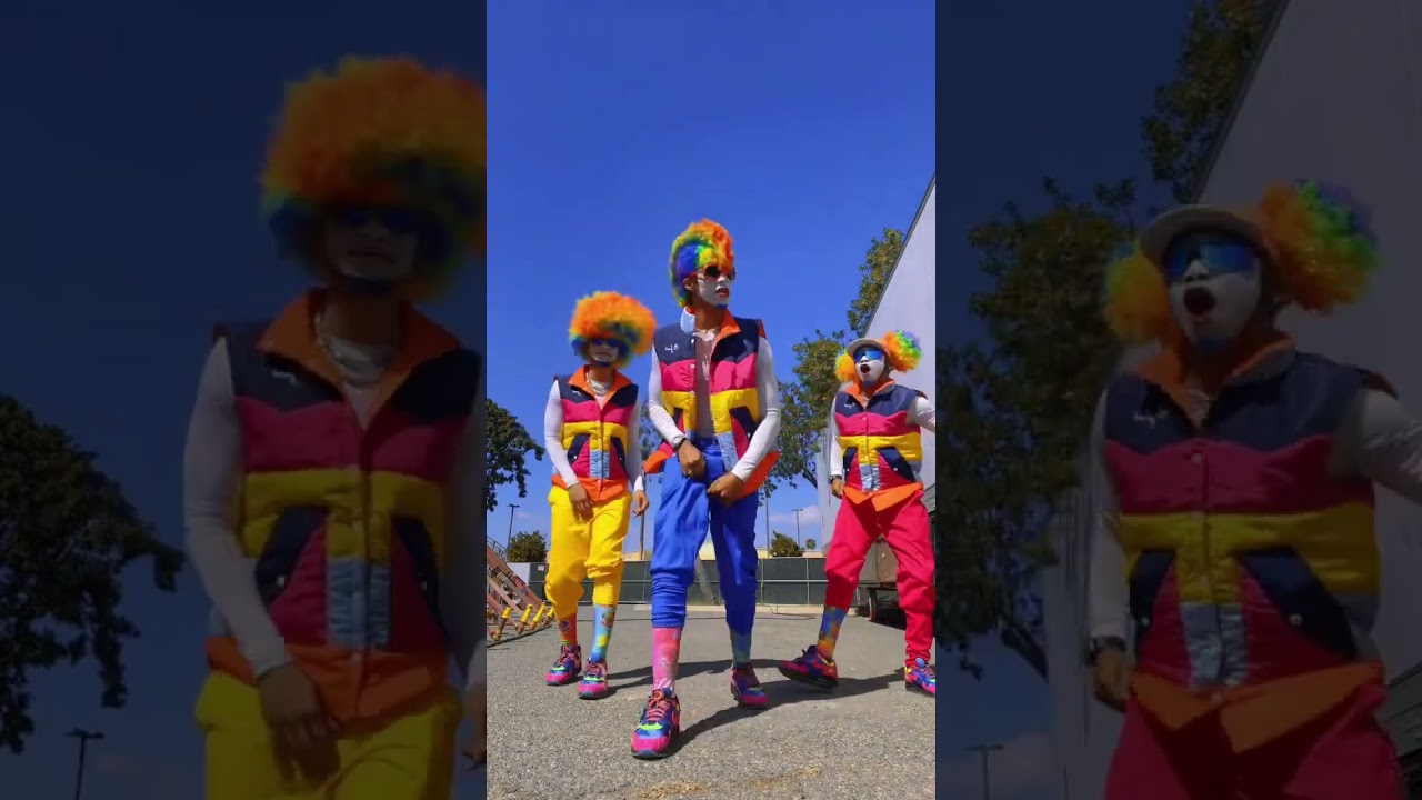 Los Angeles we are loving it here #freshtheclowns #dance #mlkparade #ftc freshtheclownsss