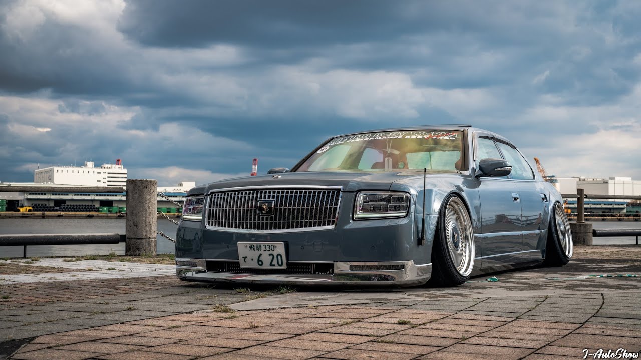 TOYOTA 60 CENTURY Face swap from LS430 UCF21 現行センチュリーの顔面移植をした20セルシオ