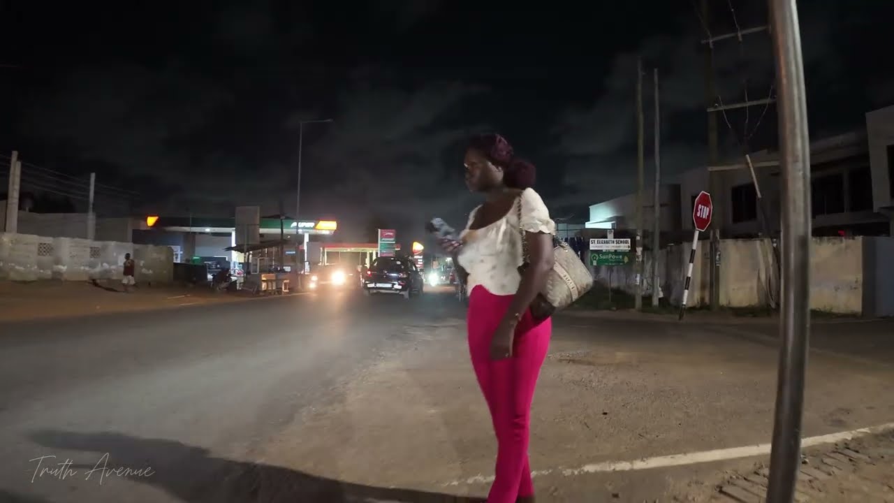 🇬🇭  WEST LEGON Night Virtual Walking Tour [4K] - WESTLANDS ROAD - ACCRA-GHANA, West Africa.
