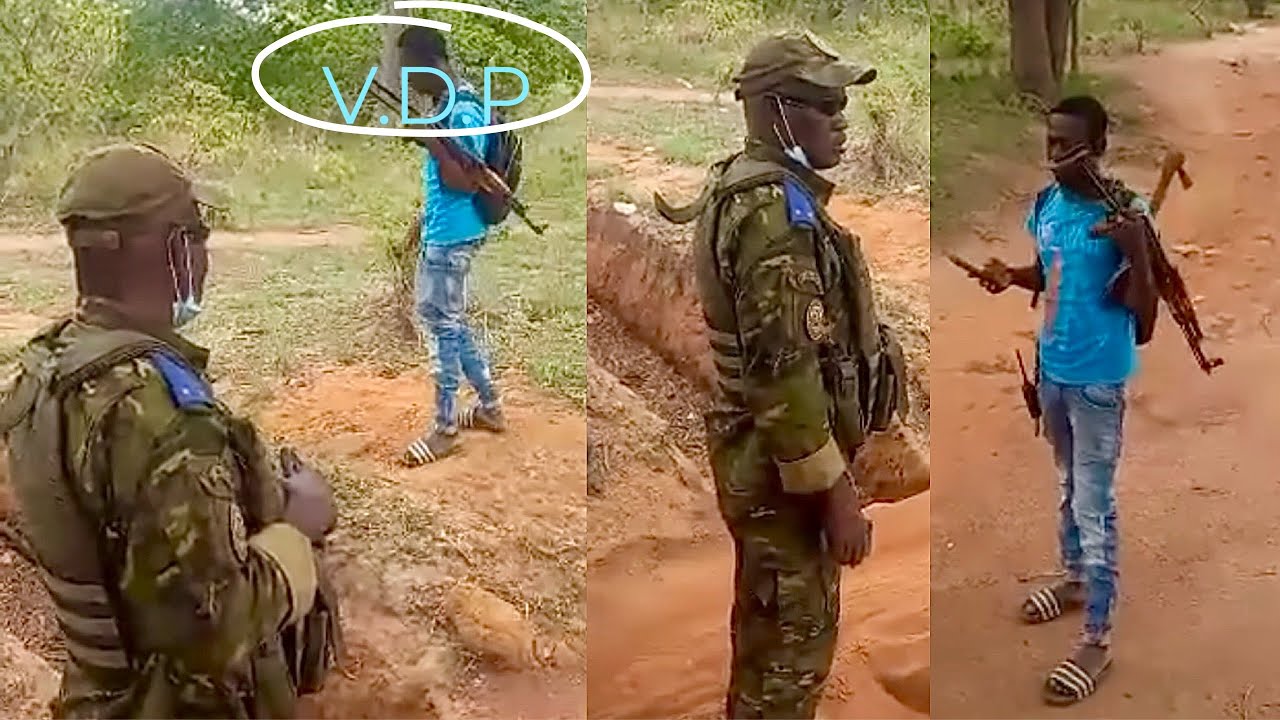Scène incroyable: un V.D.P Burkinabé tient un détachement militaire ivoirien à la frontière|